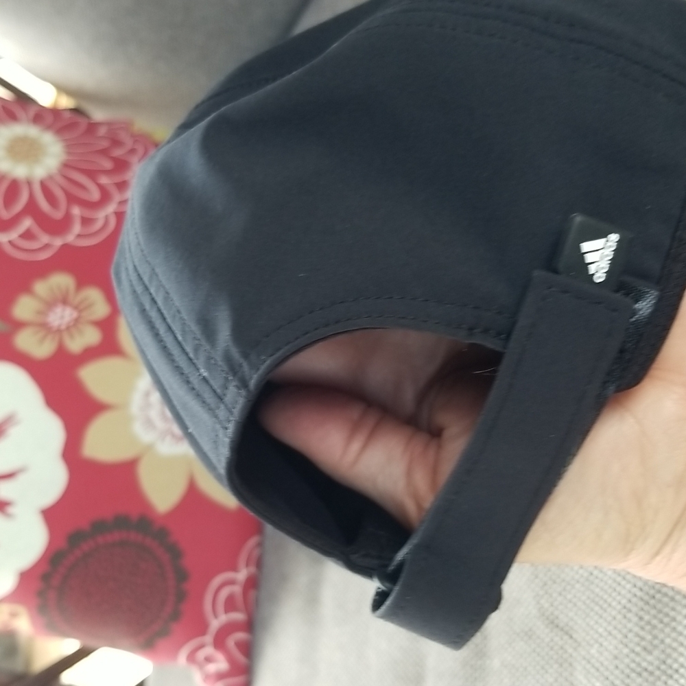 ADIDAS UNISEX HAT - Picture 3 of 5